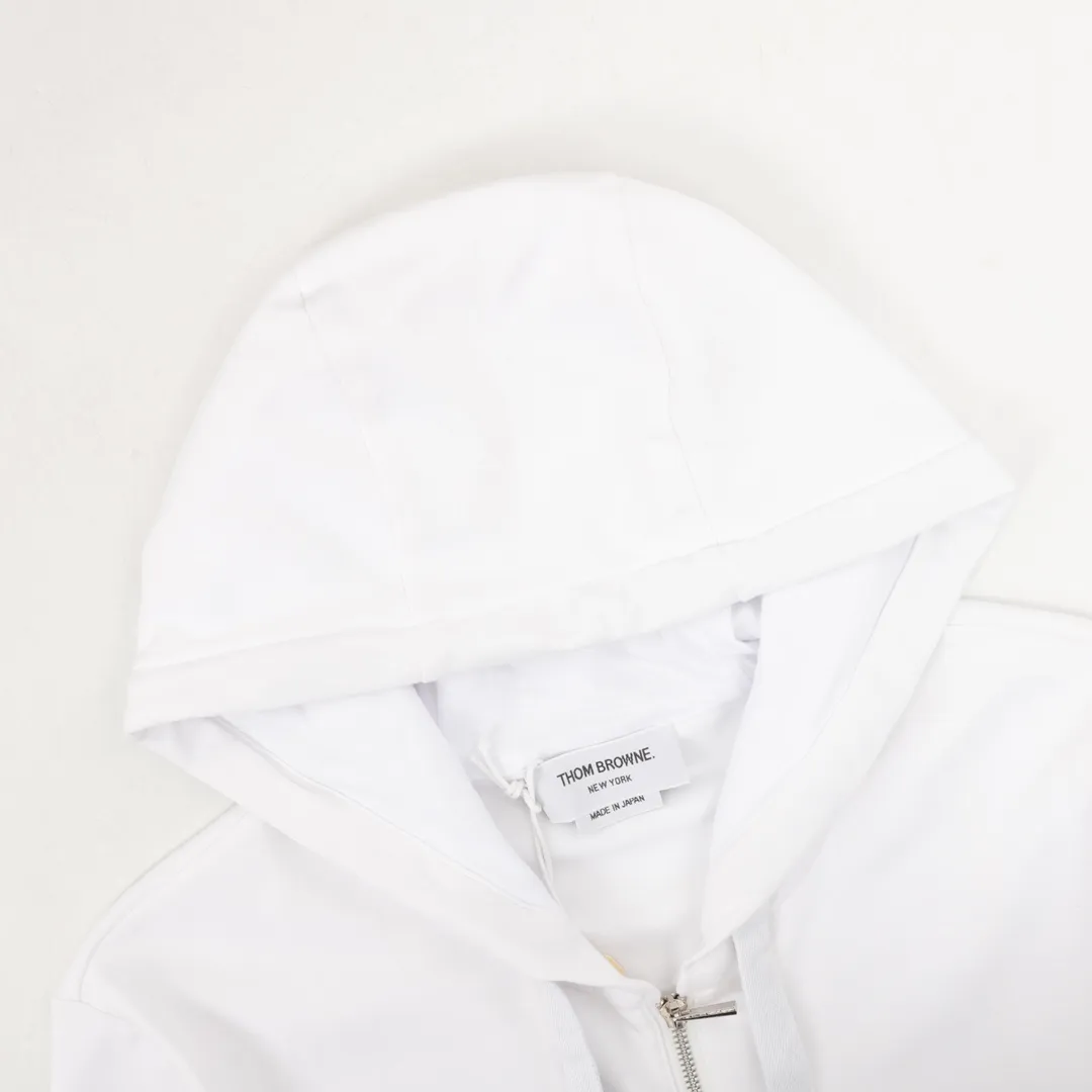 Thom Browne/ ， 。 32s 8s， ， 380g， 500kg（ 1000 ）。 ， 0.4 ， ， ！ 。 Size：1-4